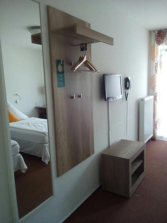 Hotel Astra ラシュタット エクステリア 写真